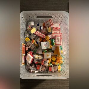 Assorted Miniature Food Storage Set